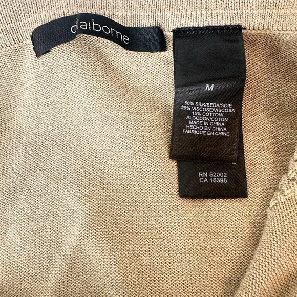 Claiborne Tan Diamond-Patterned Button Up Men's Medium Silk Shirt - Picture 5 of 5